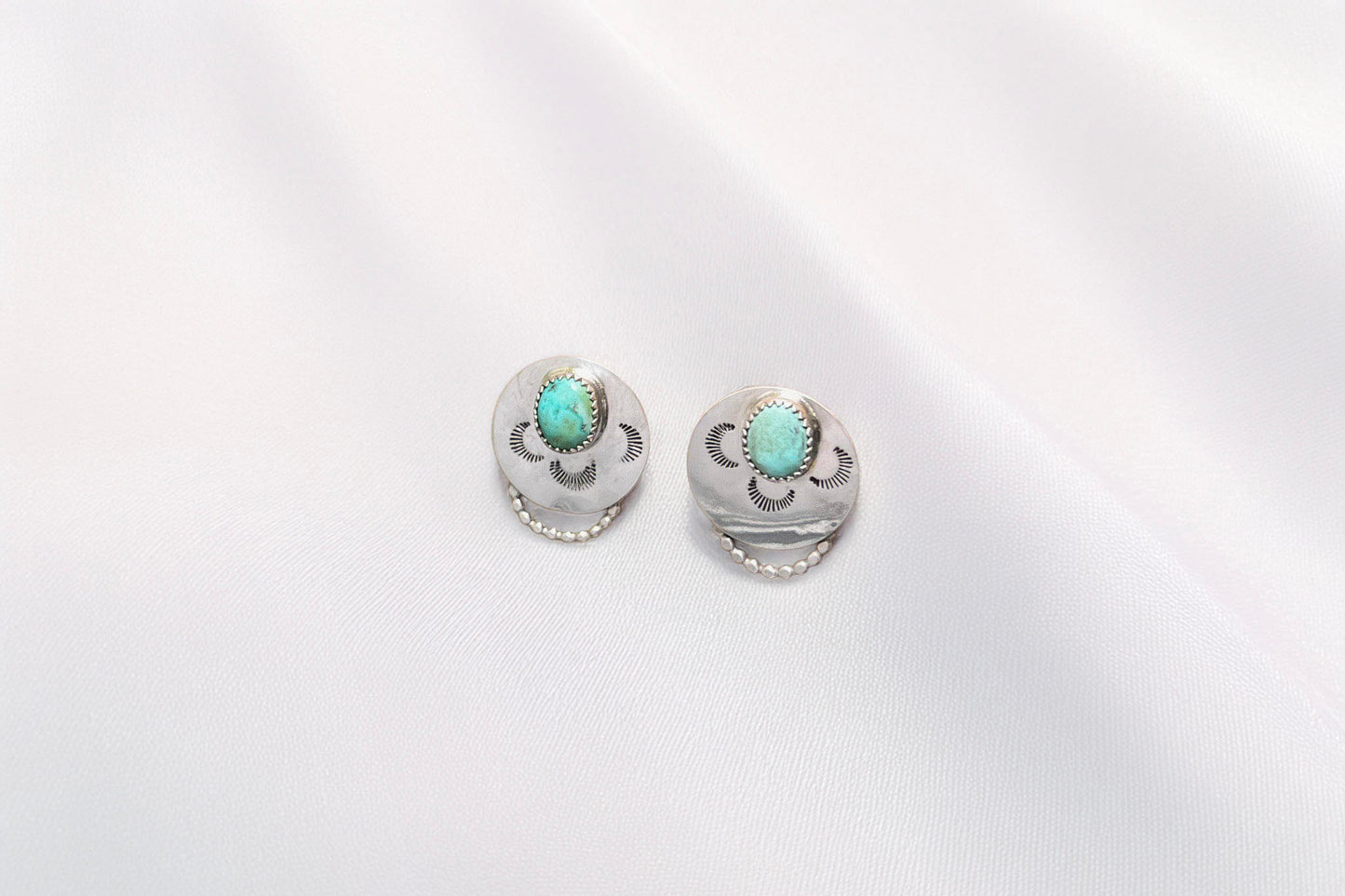 Salty Wind Stud Earrings