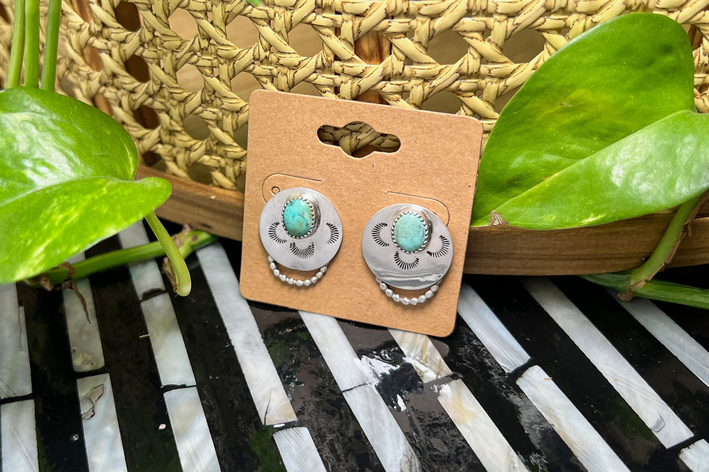 Salty Wind Stud Earrings